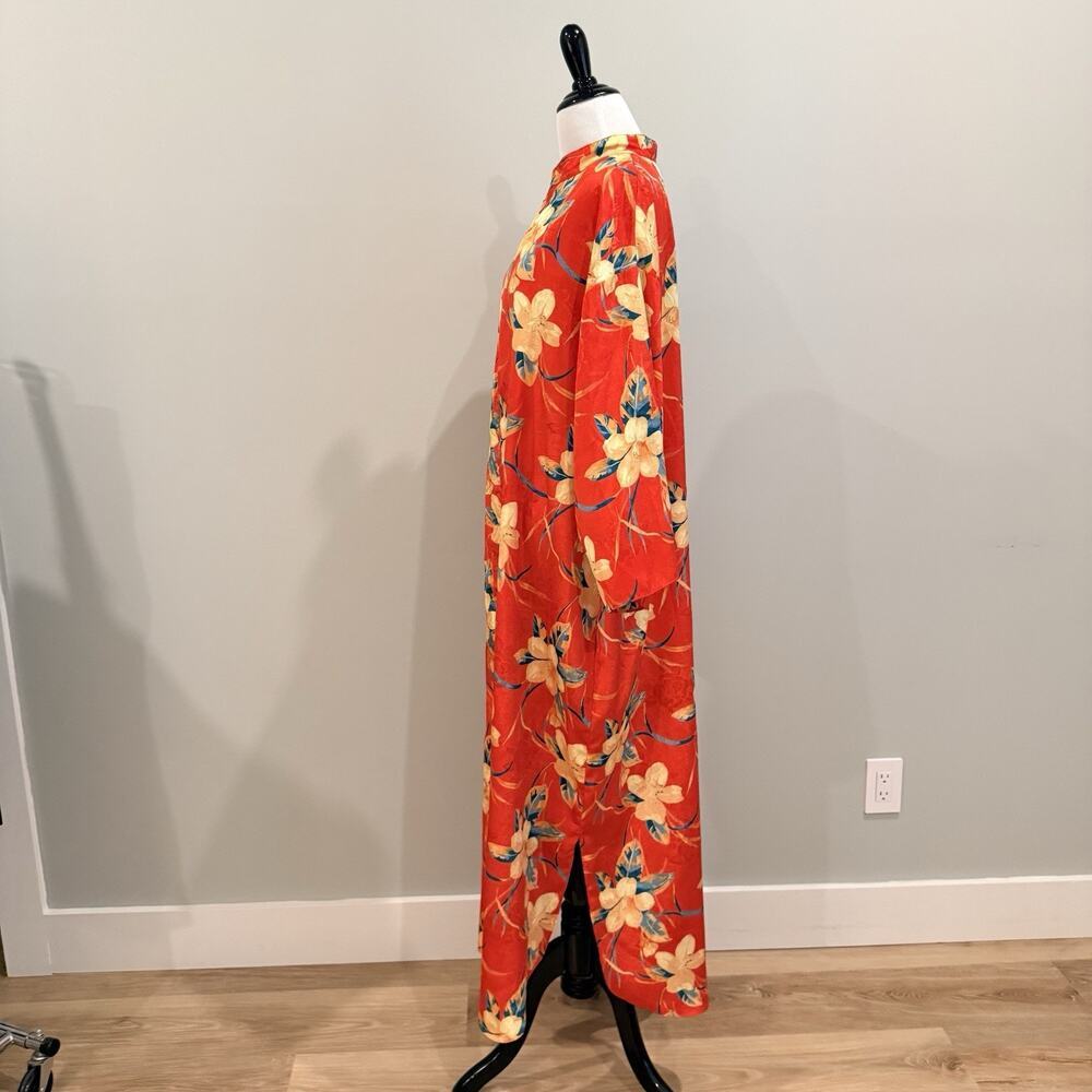 Vintage 1970s Mrs. Roper Red Floral Caftan Muumuu Dress Zip Front Plus Size 1X - Picture 3 of 13